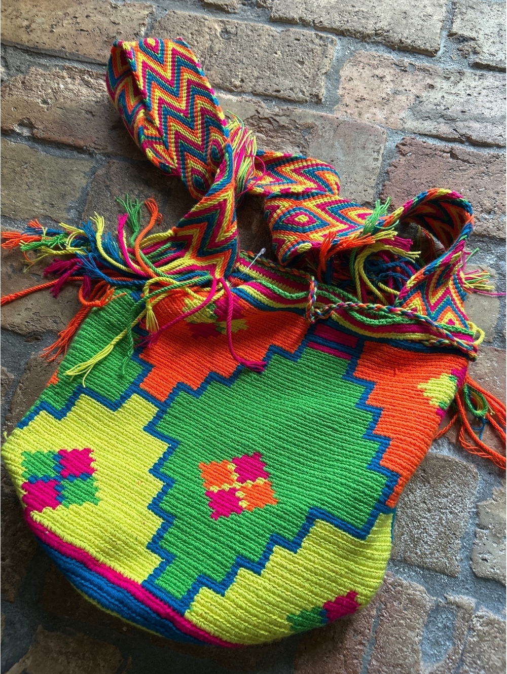 Colorful Handmade Woven Bucket Bag with Geometric Pattern